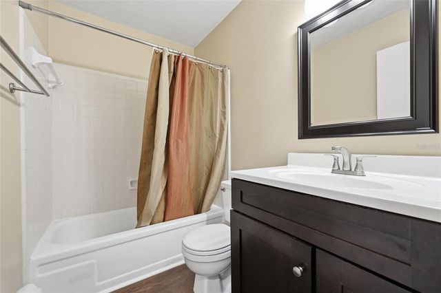 6624 NW 28TH TERRACE, Gainesville, FL 32653
