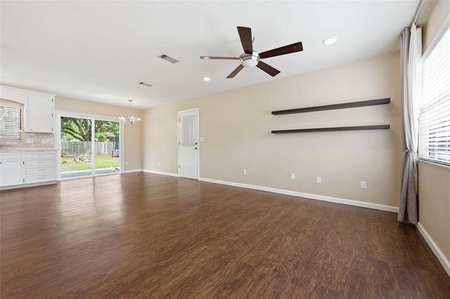 6624 NW 28TH TERRACE, Gainesville, FL 32653