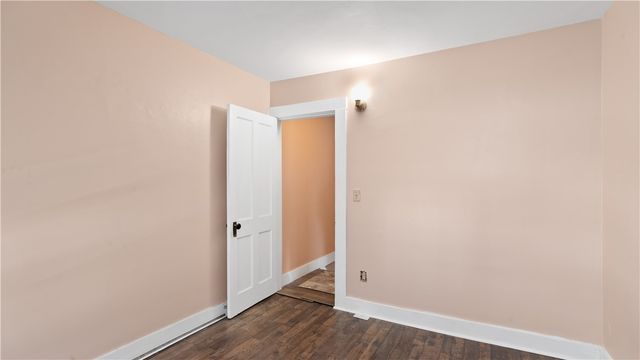 21 Highland Avenue, Coventry, RI 02816