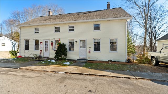 21 Highland Avenue, Coventry, RI 02816
