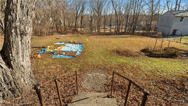 21 Highland Avenue, Coventry, RI 02816