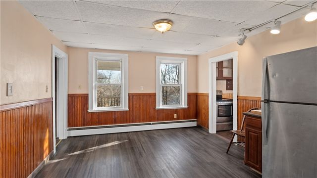 21 Highland Avenue, Coventry, RI 02816