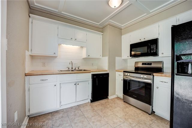 101 S 42nd Street, Van Buren, AR 72956