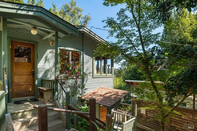 68 Wreden Ave, Fairfax, CA 94930