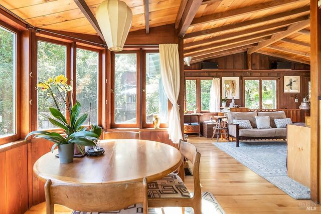 68 Wreden Ave, Fairfax, CA 94930