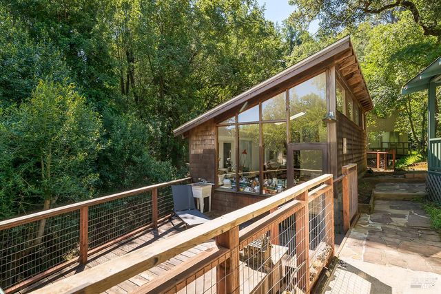 68 Wreden Ave, Fairfax, CA 94930