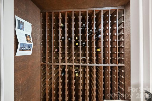 1555 Queens Road W, Charlotte, NC 28207