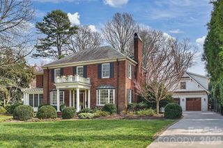 1555 Queens Road W, Charlotte, NC 28207