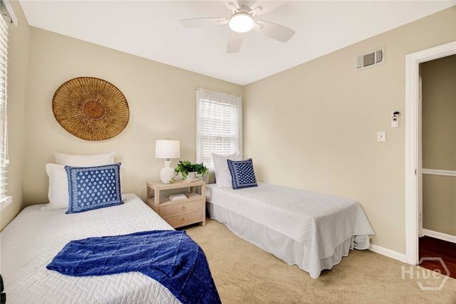 30 Cardinal Road, Savannah, GA 31406