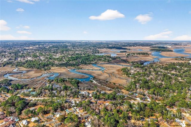 30 Cardinal Road, Savannah, GA 31406