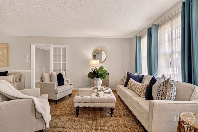 30 Cardinal Road, Savannah, GA 31406