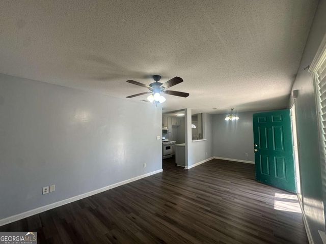 124 Glynn Addy Drive 12135, Stockbridge, GA 30281