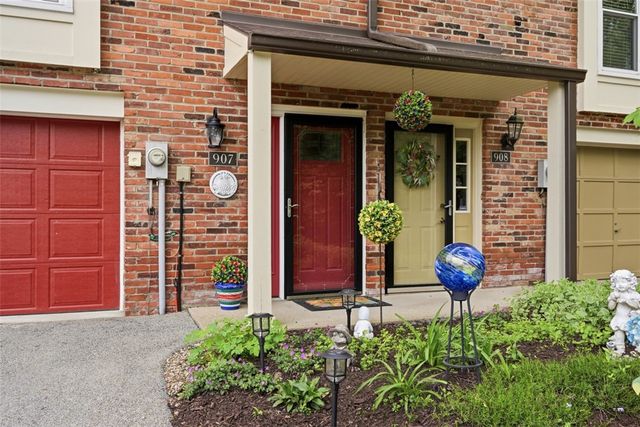 907 Cottingham Drive, Mccandless, PA 15101