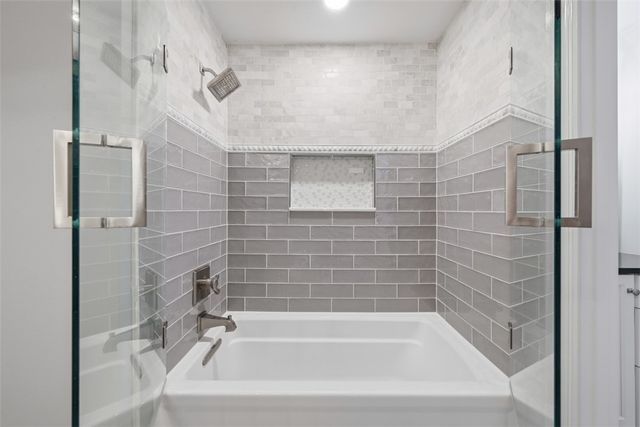 907 Cottingham Drive, Mccandless, PA 15101