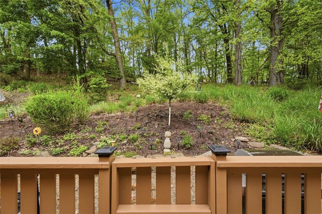 907 Cottingham Drive, Mccandless, PA 15101