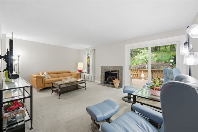 907 Cottingham Drive, Mccandless, PA 15101