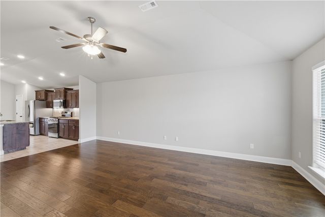6110 McClellen Street, Bentonville, AR 72713