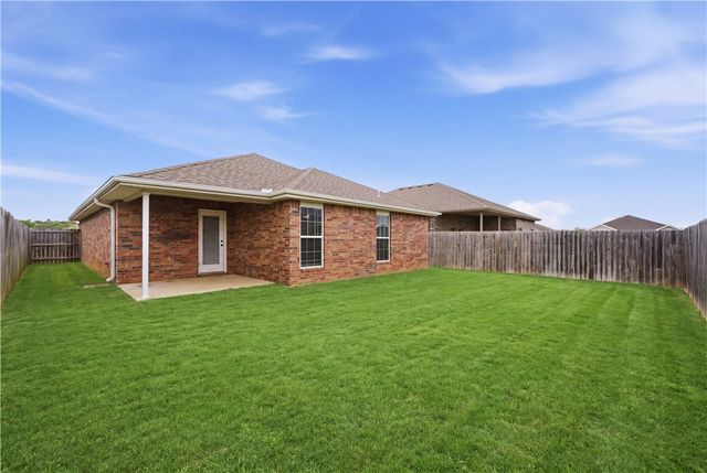 6110 McClellen Street, Bentonville, AR 72713