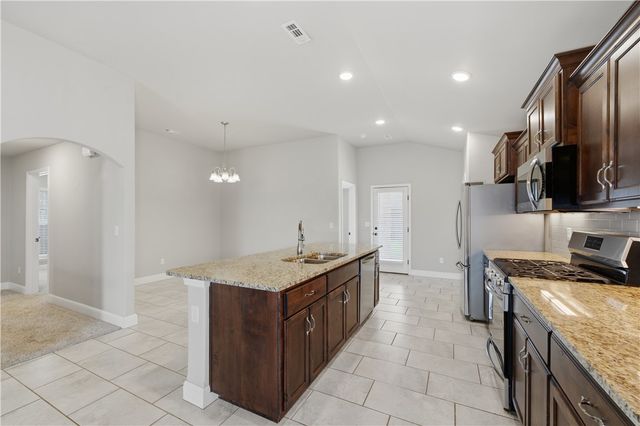 6110 McClellen Street, Bentonville, AR 72713
