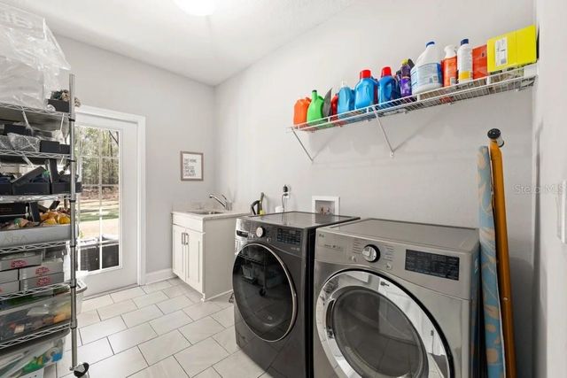 21324 NW 217TH DRIVE, High Springs, FL 32643