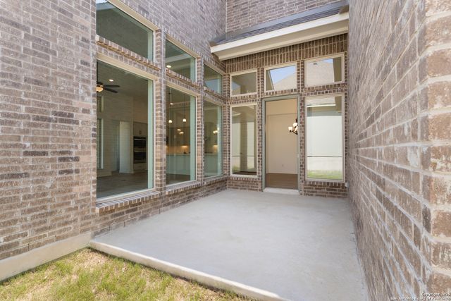 231 CINNAMON CREEK, Boerne, TX 78006