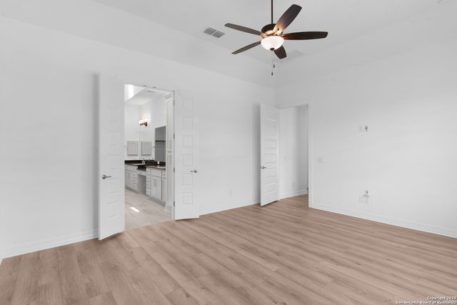 231 CINNAMON CREEK, Boerne, TX 78006