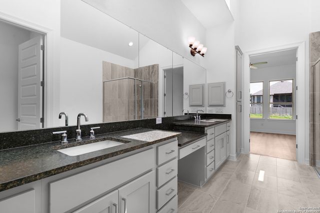 231 CINNAMON CREEK, Boerne, TX 78006