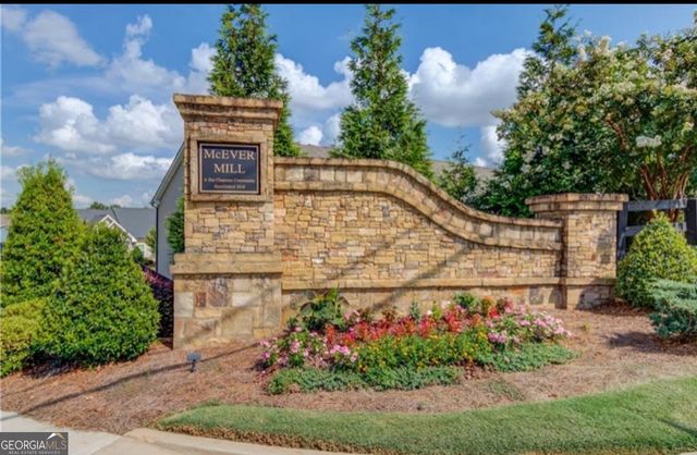 4565 Bishops Lane, Oakwood, GA 30566