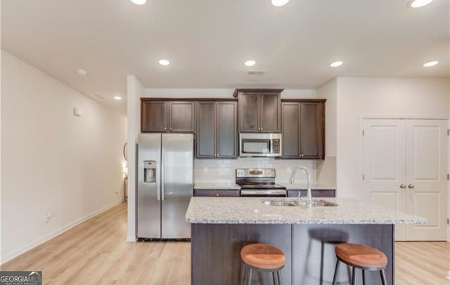 4565 Bishops Lane, Oakwood, GA 30566