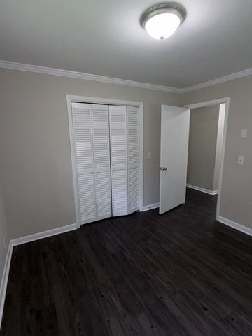 2222 Riley Rd, Murfreesboro, TN 37130