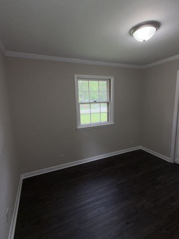 2222 Riley Rd, Murfreesboro, TN 37130