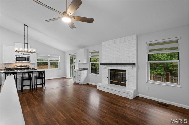 39 Gentle Court, Fenton, MO 63026