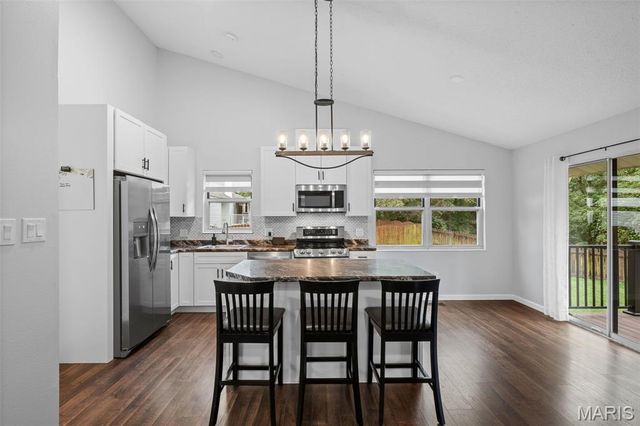 39 Gentle Court, Fenton, MO 63026
