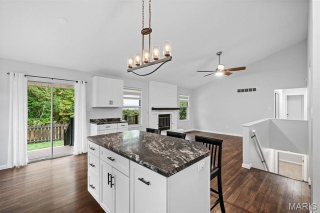 39 Gentle Court, Fenton, MO 63026