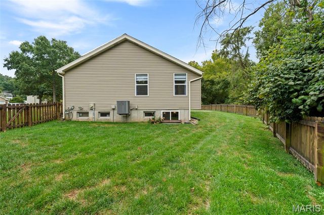 39 Gentle Court, Fenton, MO 63026