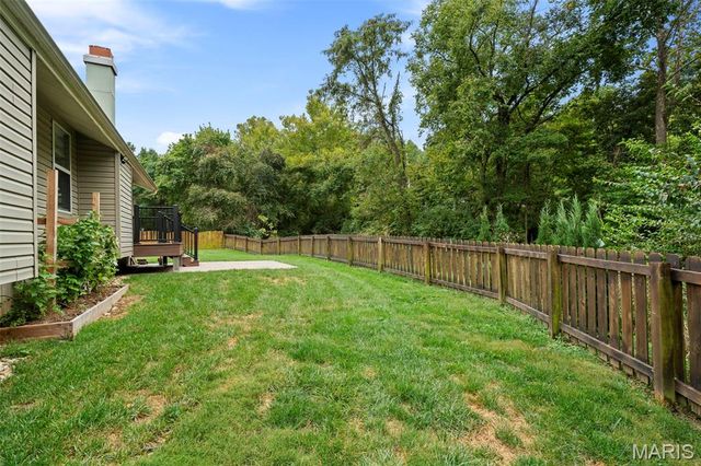 39 Gentle Court, Fenton, MO 63026