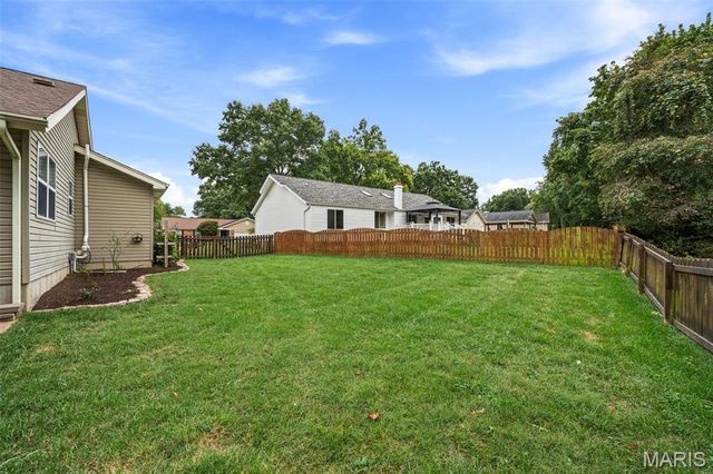 39 Gentle Court, Fenton, MO 63026