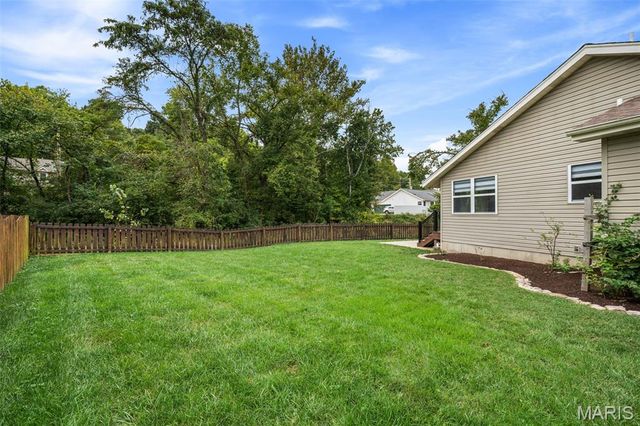 39 Gentle Court, Fenton, MO 63026