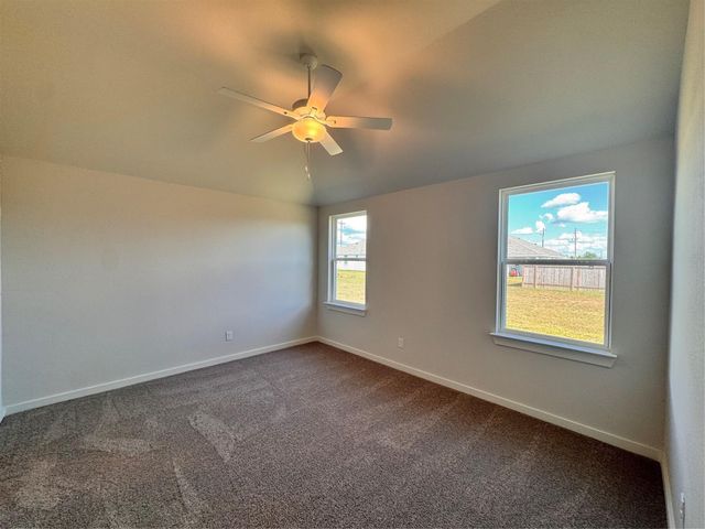 135 Road 51030, Cleveland, TX 77327