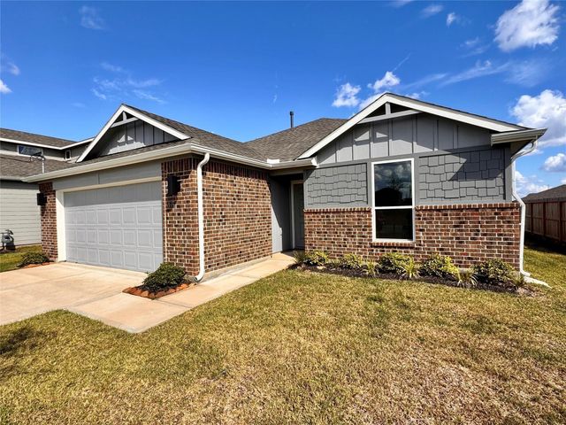 135 Road 51030, Cleveland, TX 77327