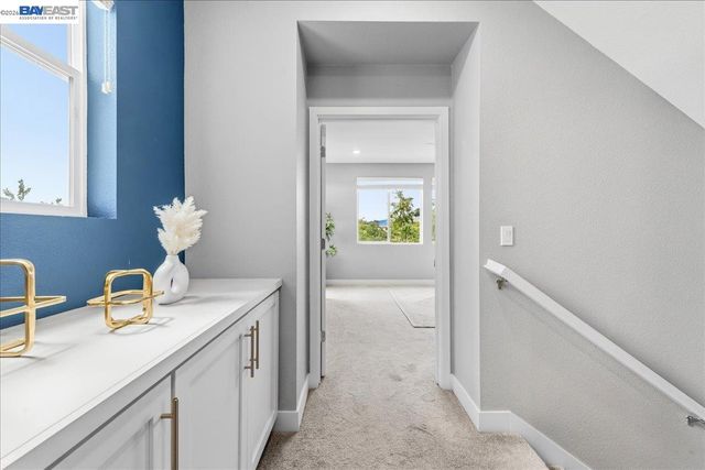 5806 Silhouette Ct, Dublin, CA 94568