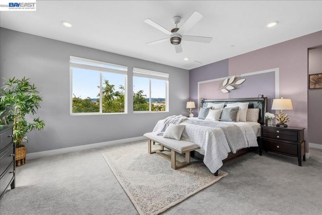 5806 Silhouette Ct, Dublin, CA 94568