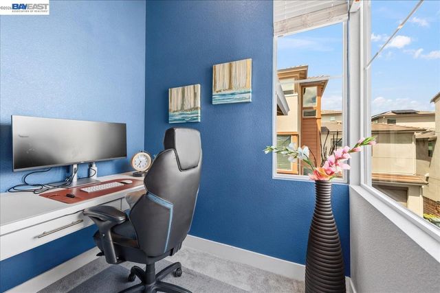 5806 Silhouette Ct, Dublin, CA 94568