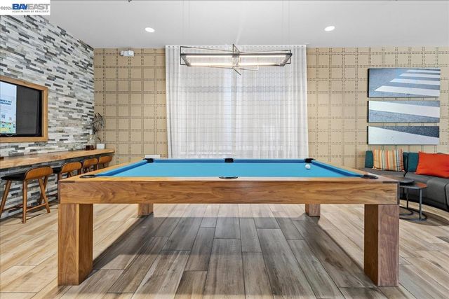 5806 Silhouette Ct, Dublin, CA 94568