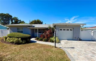 2000 76TH STREET N, St Petersburg, FL 33710