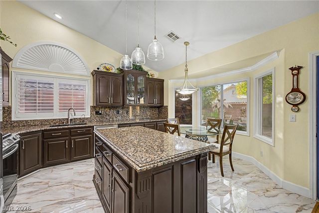 1150 Sierra Laurel Court, Henderson, NV 89014