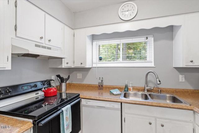 712 Godwin Court, Raleigh, NC 27606