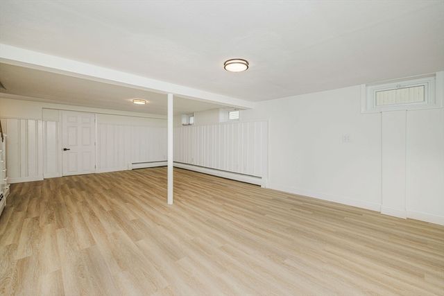 25 Pensaukee Ave, North Providence, RI 02911