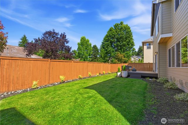 16105 Northup Way, Bellevue, WA 98008