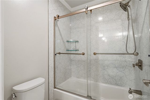 16105 Northup Way, Bellevue, WA 98008